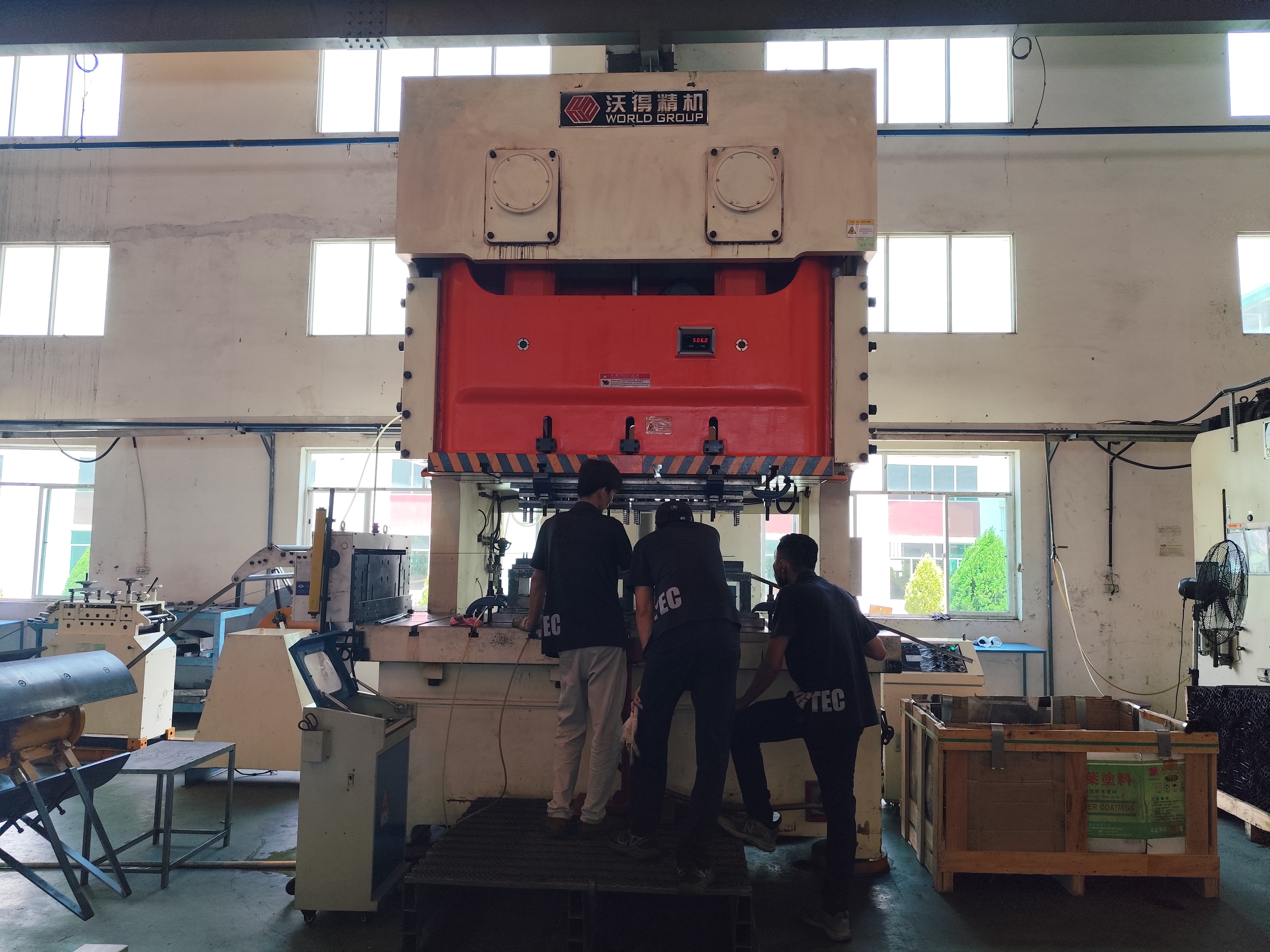 Stamping machine (2).jpg